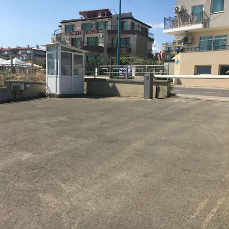 Budzhaka Black Sea Paradise Апарт-отель 3*